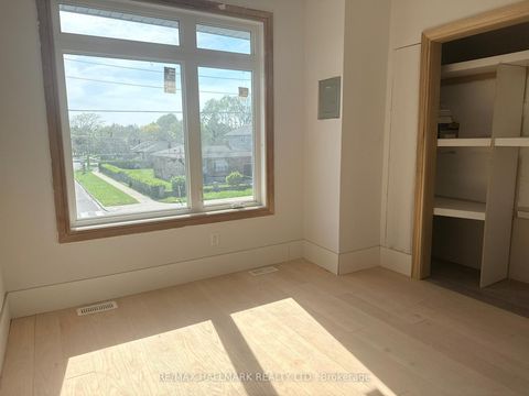 Photo 27 at 783 Midland Avenue, Kennedy Park, Toronto