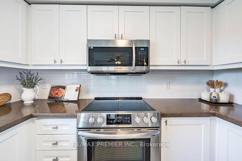 Photo 16 at 2 Grace Crescent, Painswick South, Barrie