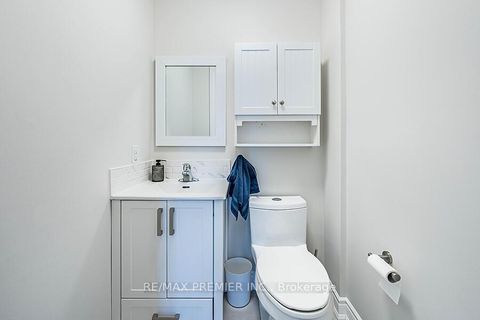 Photo 21 at 2 Grace Crescent, Painswick South, Barrie