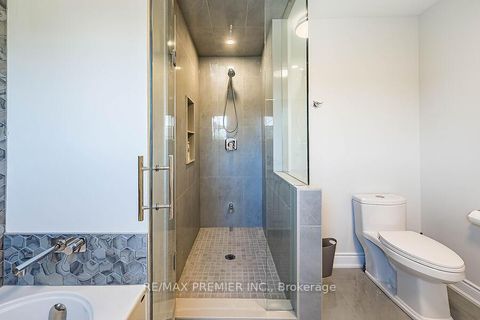 Photo 28 at 2 Grace Crescent, Painswick South, Barrie