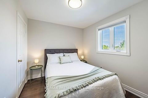 Photo 31 at 2 Grace Crescent, Painswick South, Barrie