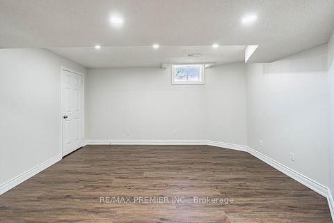 Photo 36 at 2 Grace Crescent, Painswick South, Barrie