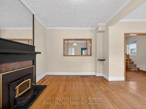 Photo 2 at 78 Burndale Avenue, Westgate, Toronto