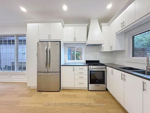 Photo 8 at 252 Earlscourt Avenue, Fairbank, Toronto