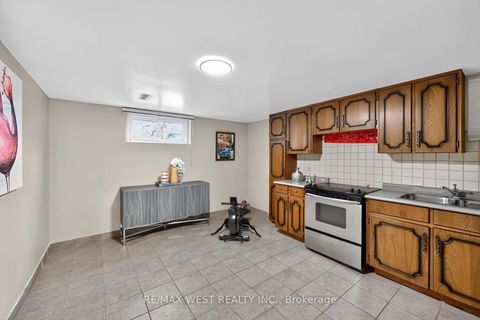 Photo 38 at 43 St Georges Boulevard, The Westway, Toronto