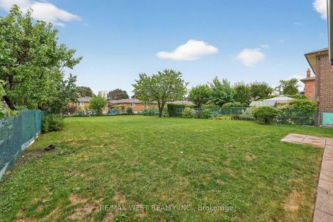 Photo 46 at 43 St Georges Boulevard, The Westway, Toronto