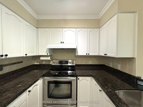 Photo 3 at 2706 - 23 Hollywood Avenue, Willowdale East, Toronto