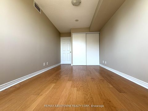 Photo 14 at 2706 - 23 Hollywood Avenue, Willowdale East, Toronto
