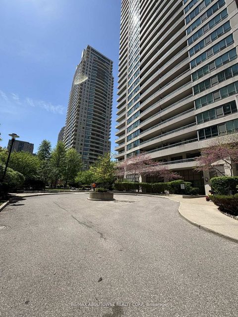 Photo 23 at 2706 - 23 Hollywood Avenue, Willowdale East, Toronto