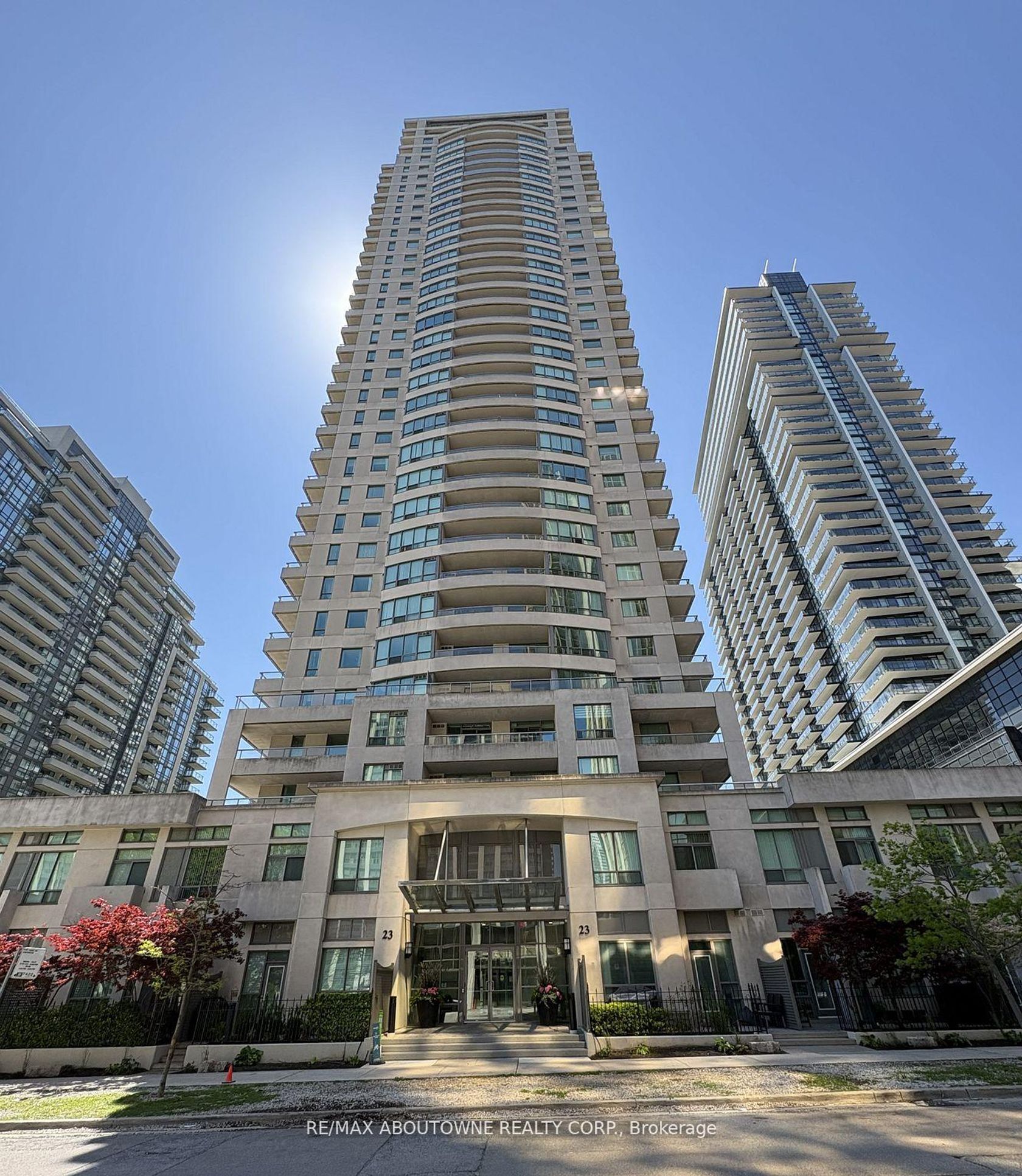 2706 - 23 Hollywood Avenue, Willowdale East, Toronto 