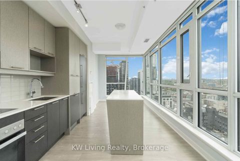 Photo 4 at 2209 - 30 Nelson Street, Waterfront Communities C1, Toronto