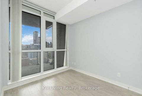 Photo 11 at 2209 - 30 Nelson Street, Waterfront Communities C1, Toronto