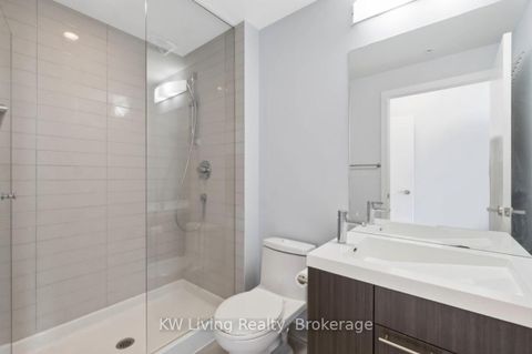 Photo 14 at 2209 - 30 Nelson Street, Waterfront Communities C1, Toronto