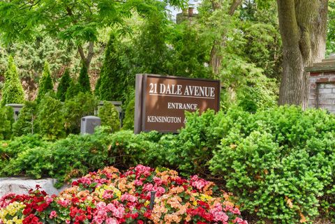 Photo 31 at 442 - 21 Dale Avenue, Moore Park, Toronto