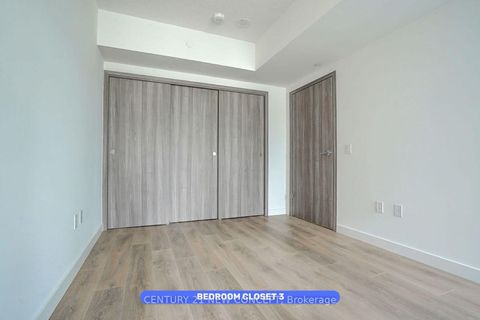 Photo 7 at 936 - 1 Concord Cityplace Way, Waterfront Communities C1, Toronto