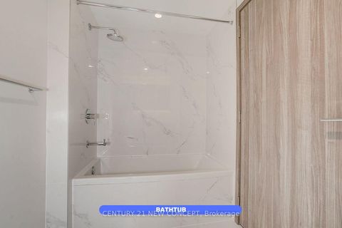 Photo 9 at 936 - 1 Concord Cityplace Way, Waterfront Communities C1, Toronto