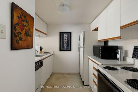 Photo 16 at 1506 - 25 Maitland Street, Yonge Corridor, Toronto