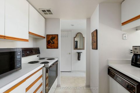 Photo 19 at 1506 - 25 Maitland Street, Yonge Corridor, Toronto