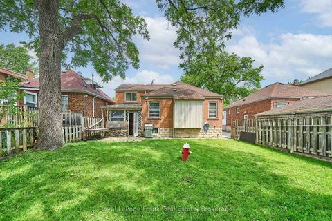 Photo 9 at 203 William Street, Weston, Toronto