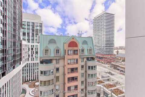 Photo 18 at 1002 - 426 University Avenue, Chinatown, Toronto