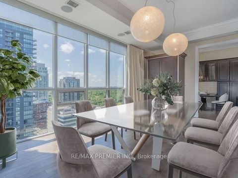 Photo 3 at 2315 - 70 Roehampton Avenue, Mount Pleasant West, Toronto