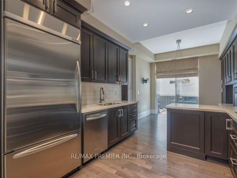 Photo 11 at 2315 - 70 Roehampton Avenue, Mount Pleasant West, Toronto