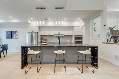Photo 6 at 850 Cosburn Avenue, East York, Toronto
