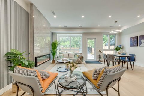 Photo 8 at 850 Cosburn Avenue, East York, Toronto