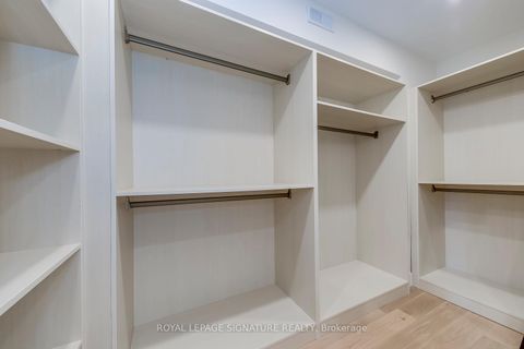 Photo 14 at 850 Cosburn Avenue, East York, Toronto