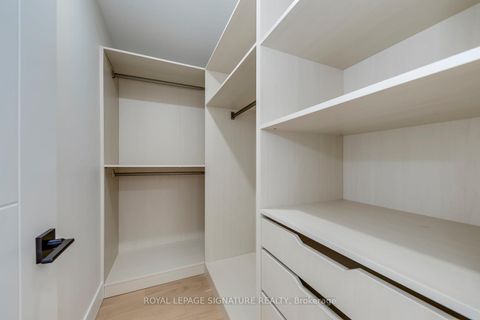 Photo 27 at 850 Cosburn Avenue, East York, Toronto