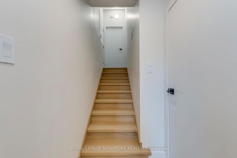 Photo 34 at 850 Cosburn Avenue, East York, Toronto