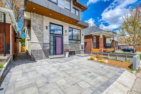 Photo 46 at 850 Cosburn Avenue, East York, Toronto
