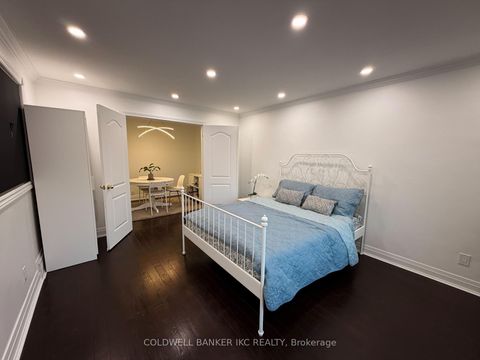 Photo 7 at 82 Seventeenth Street, New Toronto, Toronto