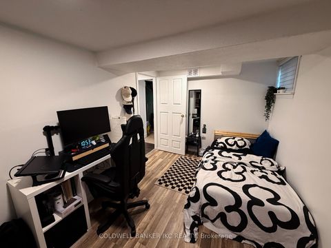 Photo 15 at 82 Seventeenth Street, New Toronto, Toronto
