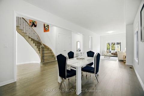 Photo 5 at 1583 Stovell Crescent, Lefroy, Innisfil