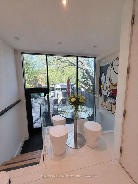 Photo 4 at 150 Rushton Road, Wychwood, Toronto
