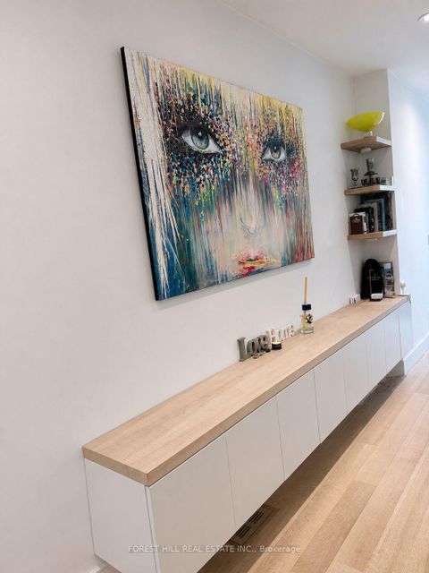 Photo 5 at 150 Rushton Road, Wychwood, Toronto