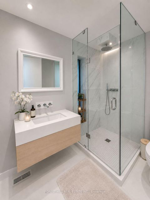 Photo 14 at 150 Rushton Road, Wychwood, Toronto