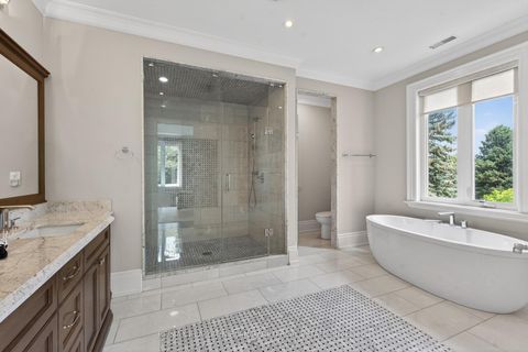 Photo 21 at 31 Caswell Drive, Newtonbrook East, Toronto