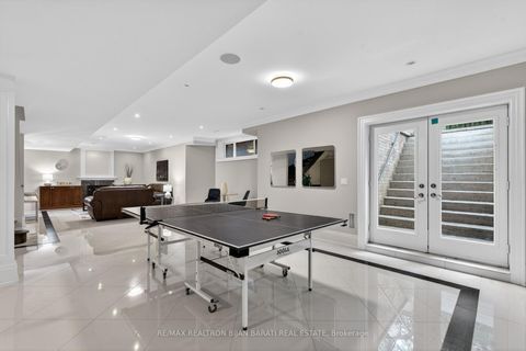 Photo 42 at 31 Caswell Drive, Newtonbrook East, Toronto