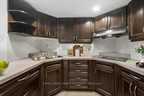 Photo 5 at 623 - 2020 McNicoll Avenue, Milliken, Toronto