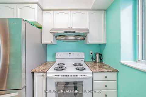 Photo 8 at 702 - 1 Pemberton Avenue, Newtonbrook East, Toronto