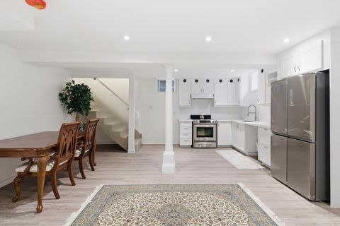 Photo 21 at 7 Storica Drive, Vellore Village, Vaughan