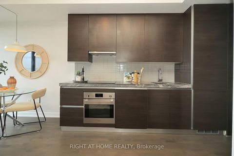 Photo 6 at 629 King Street W, Waterfront Communities C1, Toronto