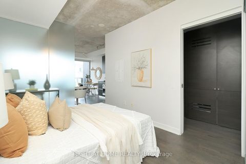 Photo 12 at 629 King Street W, Waterfront Communities C1, Toronto