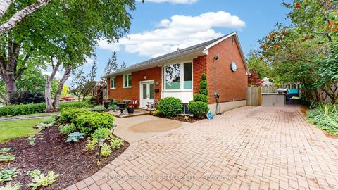 Photo 1 at 79 Paperbirch Drive, Don Mills, Toronto