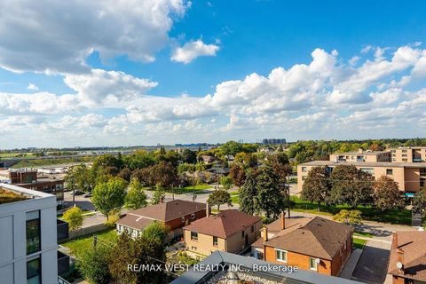 Photo 6 at 721 - 500 Wilson Avenue, Clanton Park, Toronto
