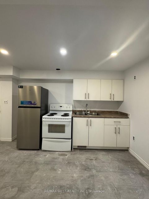 Photo 21 at 29 Fulwell Crescent, York University Heights, Toronto