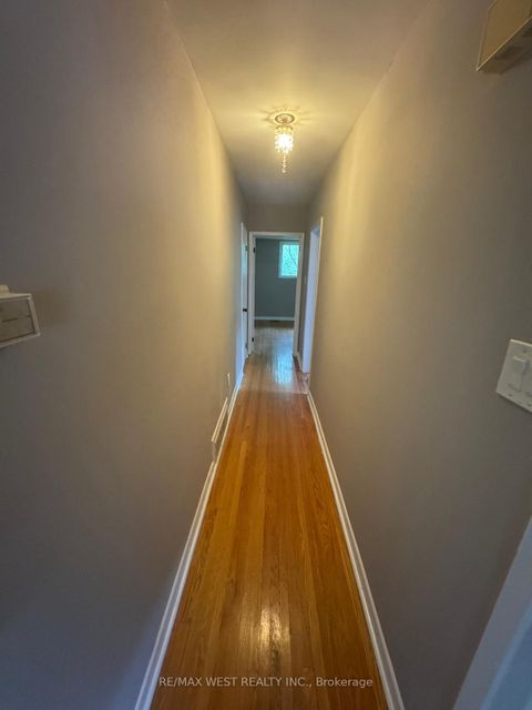 Photo 22 at 29 Fulwell Crescent, York University Heights, Toronto
