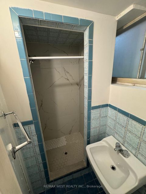 Photo 27 at 29 Fulwell Crescent, York University Heights, Toronto